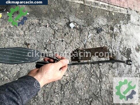 Mazda 626 Pedal çıkma parça