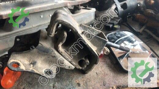 Mazda 626 Motor Takozu 1985-1987 çıkma parça