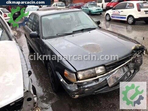 Mazda 626 Sağ Ön Çamurluk çıkma parça