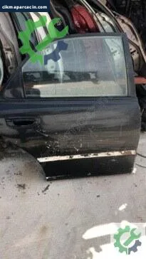 Mazda 626 Sağ Arka Kapı çıkma parça