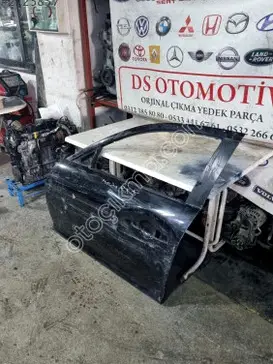 Mazda RX Sol Ön Kapı çıkma parça