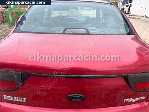 Renault Megane Bagaj Kapağı çıkma parça