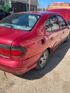 Renault Megane Çelik Jant çıkma parça