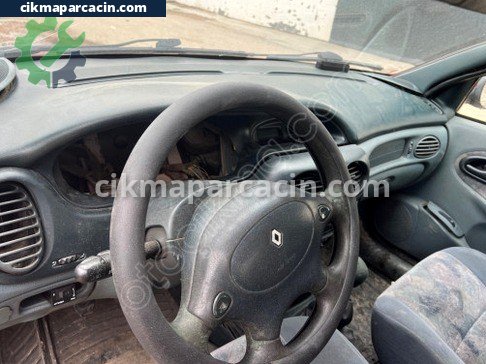 Renault Megane Göğüs çıkma parça