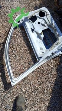 Renault Megane Sol Ön Kapı çıkma parça