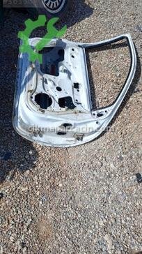 Renault Megane Sol Ön Kapı çıkma parça