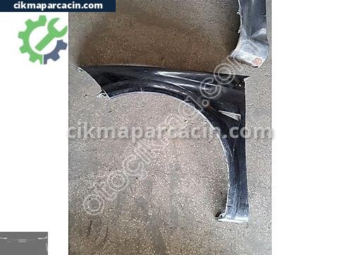 Renault Megane Sol Ön Çamurluk çıkma parça