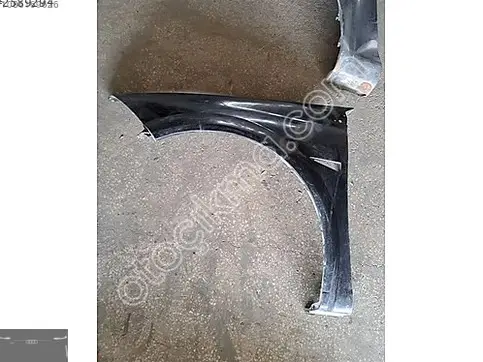 Renault Megane Sol Ön Çamurluk çıkma parça