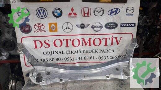 Mercedes-Benz E Serisi Ön Panel çıkma parça