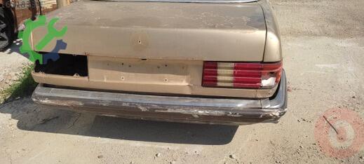 Mercedes-Benz 280 Arka Panel çıkma parça