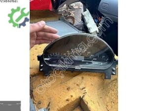 Mercedes A160 gösterge saati