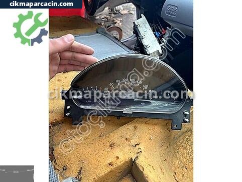 Mercedes-Benz A Serisi Gösterge Saati çıkma parça