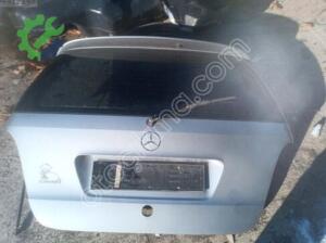 Mercedes A160 ORJINAL bagaj kapağı (dolu)