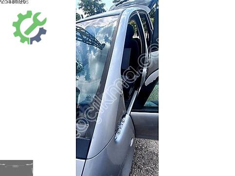 Mercedes-Benz A Serisi Ön Tavan Lambası çıkma parça
