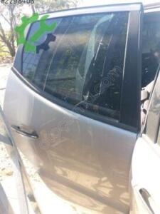 MERCEDES A170 SAĞ ARKA KAPI CAMI