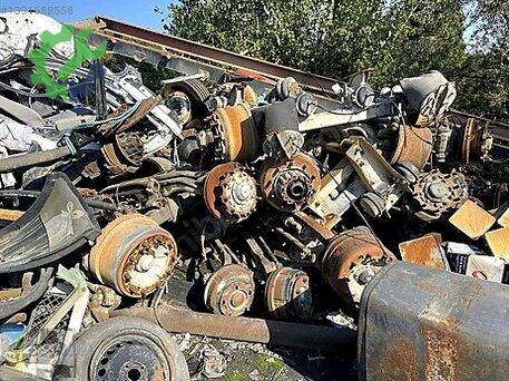 Mercedes-Benz Atego Aks (Sağ) çıkma parça