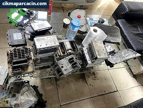 Mercedes-Benz Atego Beyin MERCEDES-BENZ çıkma parça