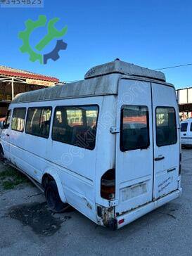 Mercedes-Benz Sprinter Benzin Otomatiği çıkma parça