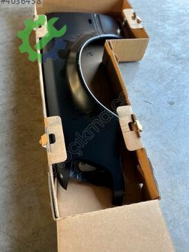 Mercedes-Benz 200 Sağ Ön Çamurluk 1248804818 çıkma parça