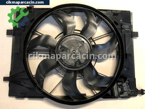 Mercedes-Benz C180 Fan Motoru çıkma parça