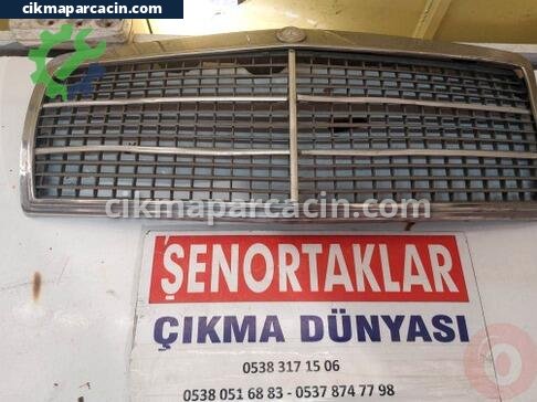 Mercedes-Benz E Serisi Ön Panjur çıkma parça