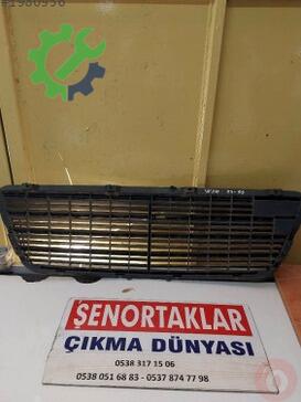 Mercedes-Benz E Serisi Ön Panjur çıkma parça