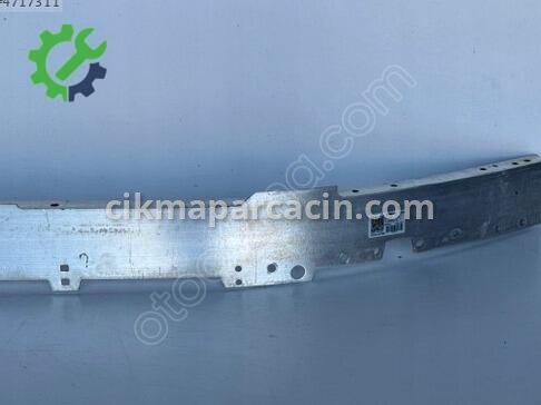 Mercedes-Benz GLC Ön Tampon Demiri 2546206800 sıfır parça