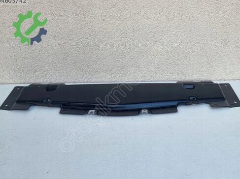 Mercedes-Benz GLE Ön Tampon 1665200023 çıkma parça