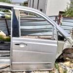 Mercedes Vito 639 sağ ön ve arka kapı