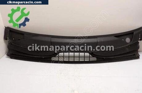 Mercedes-Benz Vito Ön Cam Izgarası çıkma parça