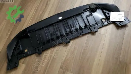 Mercedes-Benz CLA Bakalit çıkma parça