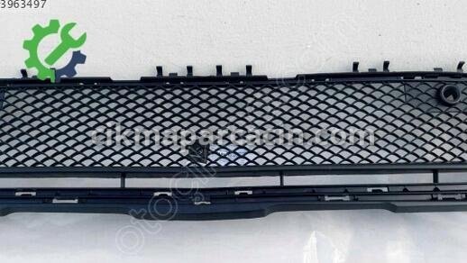 Mercedes-Benz GLA Tampon Izgarası 1568854322 sıfır parça
