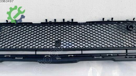 Mercedes-Benz GLA Tampon Izgarası 1568854322 çıkma parça