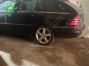 Mercedes w203 de 220 cdi sağ ön kapı