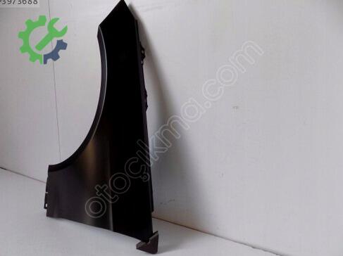 Mercedes-Benz CLK Sol Ön Çamurluk 2078800118 çıkma parça