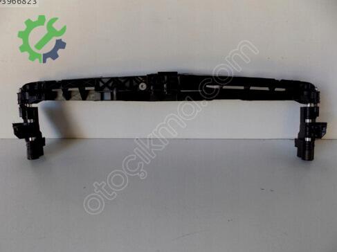 Mercedes-Benz E Serisi Motor Braketi 2128801403 çıkma parça