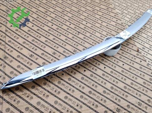 Mercedes-Benz CLS Tampon Izgara Çıtası çıkma parça