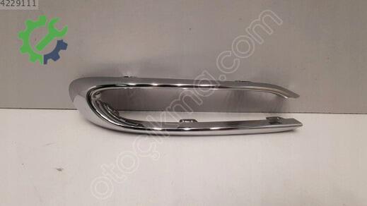 Mercedes-Benz E Serisi Tampon Izgara Çıtası 2148855200 çıkma parça