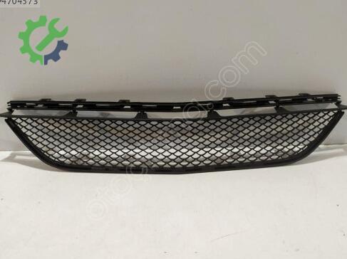 Mercedes-Benz CLS Tampon Izgarası 2188850024 çıkma parça