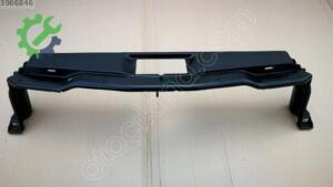 MERCEDES W218 PANEL BRAKETİ ÖN ORTA 2186200015