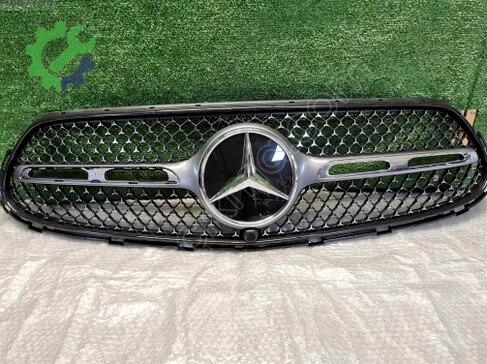 Mercedes-Benz AMG Panjur 2548806703 çıkma parça