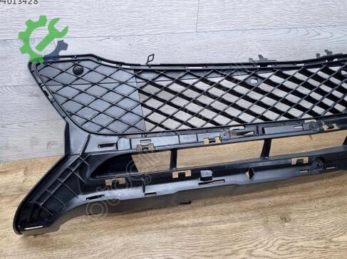 Mercedes-Benz GLK Tampon Izgarası 2048856823 çıkma parça