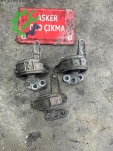 Opel Meriva sağ motor kulağı