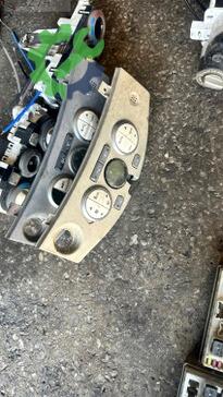 Nissan Micra Klima Kontrol Paneli çıkma parça