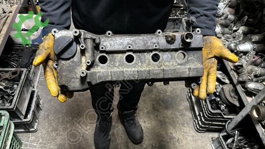 Nissan Micra Külbütör Kapağı çıkma parça