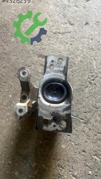 Nissan Micra Kulak 11210-AY60B çıkma parça