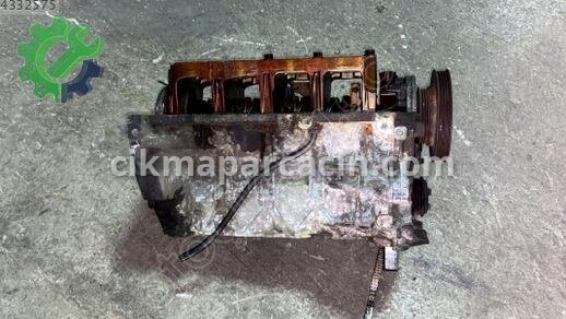 Nissan Micra Yarım Motor çıkma parça