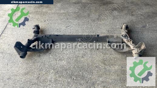 Nissan Micra Arka Dingil çıkma parça