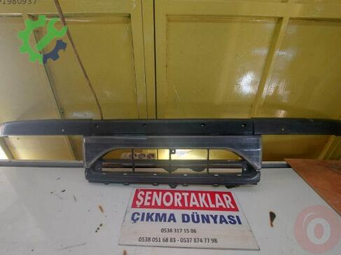 Mitsubishi Canter Ön Panjur çıkma parça