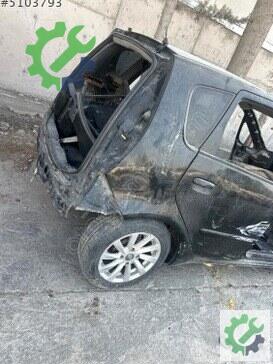 Mitsubishi Colt Arka Dingil çıkma parça